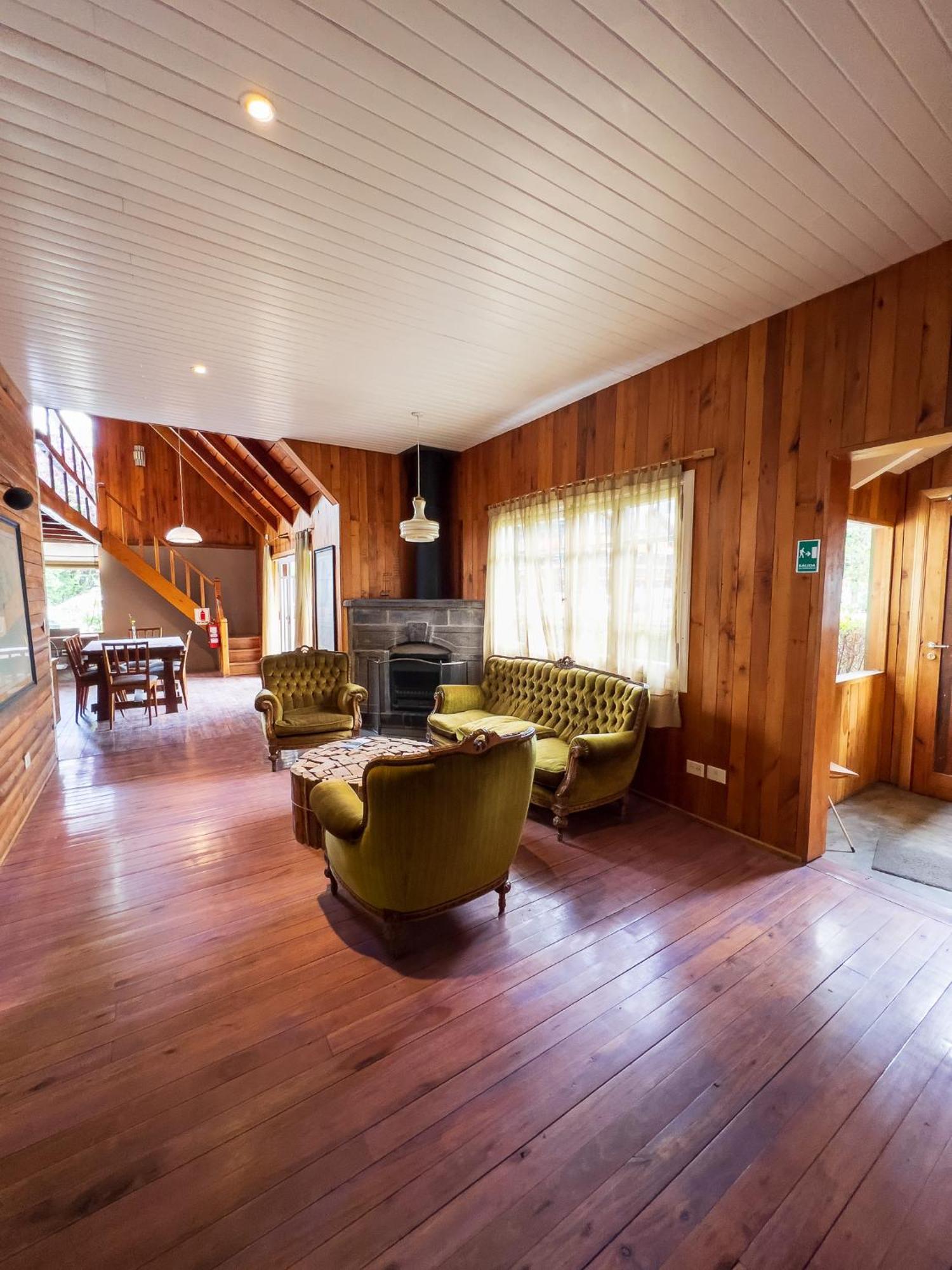 Wesley House Hosteria Boutique San Martín de los Andes Exterior foto